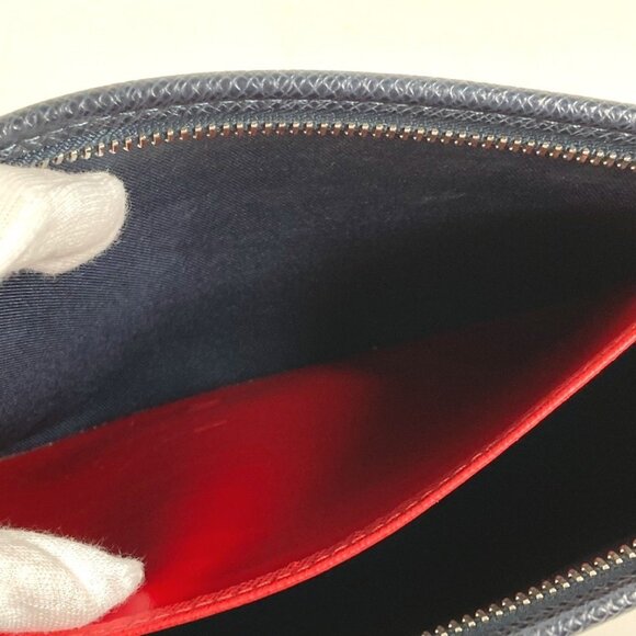 LOUIS VUITTON Red Leather Pouch - Picture 12 of 12